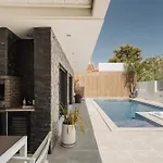 Paraty Villa Aroeira (Setubal)