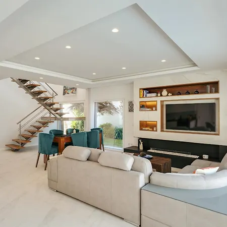 Вилла Paraty Aroeira (Setubal)