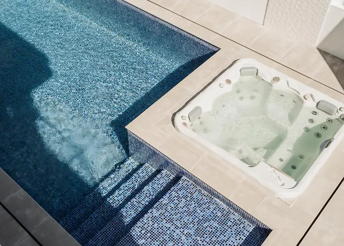 Paraty Aroeira (Setubal)